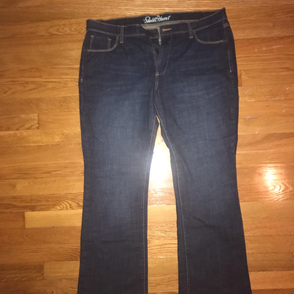 Old Navy sweetheart jeans